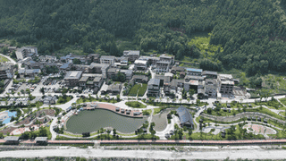 芦山大川镇“凉经济”火爆 吸引游客破万人次