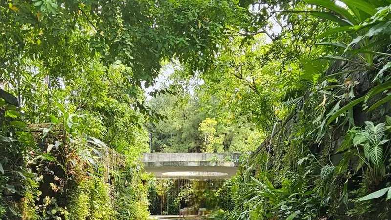 同样的城市,不同的安全感:连续假期里,为什么特色路线游客的体验天差地别?