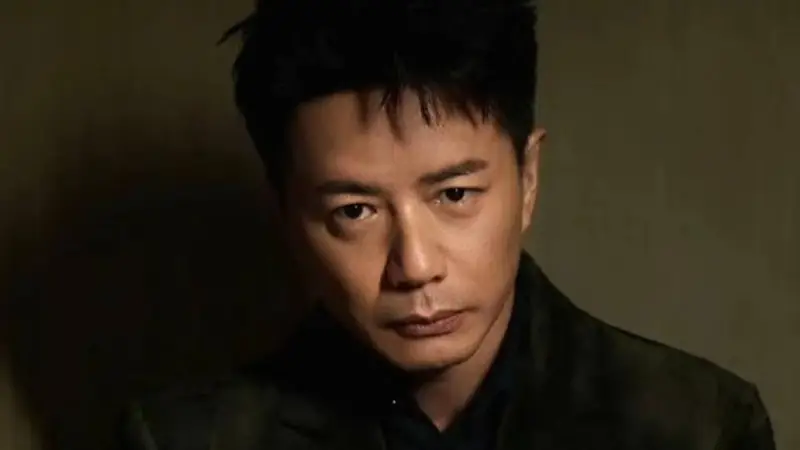 2026年8月7日 段奕宏坦言不擅饮酒无独酌习惯 偏爱看朋友喝酒