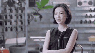 周冬雨回应话剧热舞:我跳的时候心里也很社死