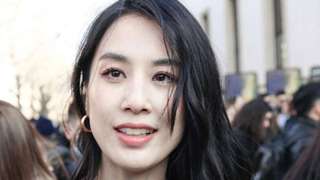 黄圣依17年婚姻终散场!拿走20亿甩了杨子,豪门提线木偶的真相藏不住了
