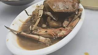 普陀山游客曝海鲜价差离谱 市监局认定涉事店无违规
