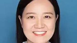 女宝宝私处出现白带，正常吗？