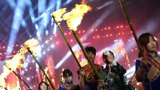 毕节威宁火把节启动 数万民众共赴18℃夏夜乌蒙狂欢