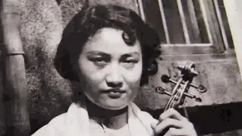 她在特殊时期替刘少奇说话，1975年判死刑，陈锡联出手相救未成功