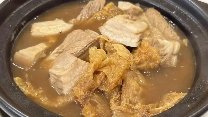 肉骨茶的药性与文化探秘