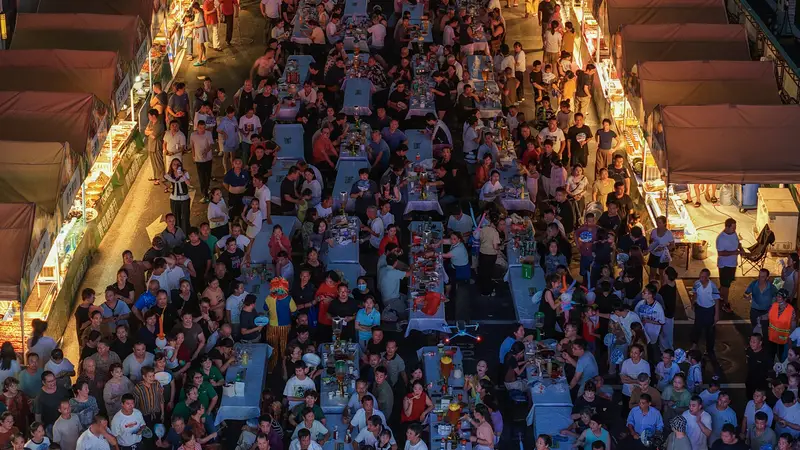 7月24日 建德新安江啤酒节启幕 激活夜消费新场景