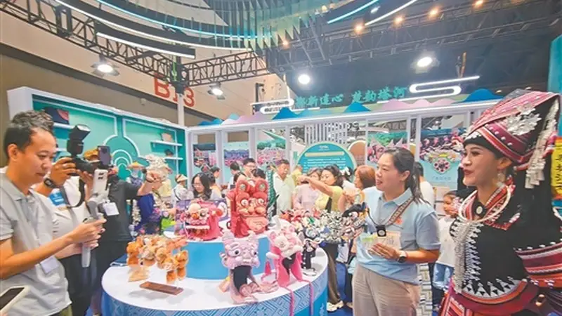 广西20项非遗项目亮相新疆文化润疆主题展