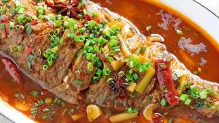 炖鱼鲜嫩不腥孩子爱吃 这3种香料要放对