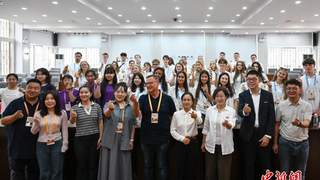 德国伯乐中文合唱团夏令营昆明开营 中德青年以歌会友