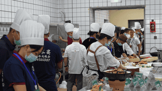 松阳煨盐鸡创意比拼开赛 共富烟火味里见匠心