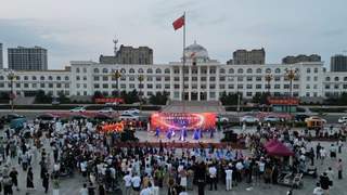 科右中旗第十六届图什业图广场文化节顺利举办