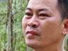 遭遇滑坡导致村庄与外界失联，横州56岁村干部徒步5小时出孤岛村发求救信号，回忆灾难来临场景哽咽落泪