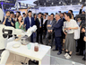 WAIC现场直击:银河通用Galbot G1真机无预设上岗,现场演示早餐制作