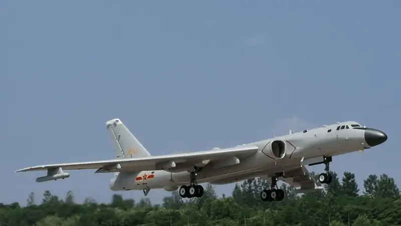 轰-6K、图-95共同飞越宫古海峡！中俄第11次战略巡航，亮剑西太平洋
