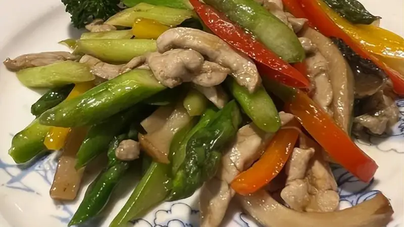 南京六大经典名菜,吃过四种才算不虚金陵之行