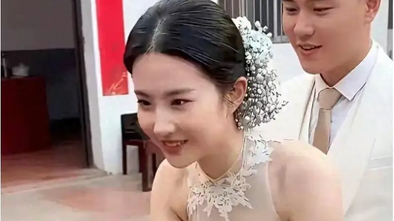 深圳小伙娶回“神仙姐姐”？婚礼现场堪比偶像剧，网友：这是小说照进现实！