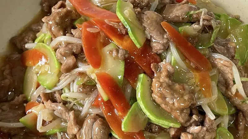 西葫芦炒牛肉诀窍曝光 厨房小白十分钟上手成大厨