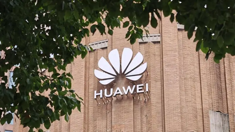 不负众望！华为远远超过苹果，夺回5月份国内手机市场第一！