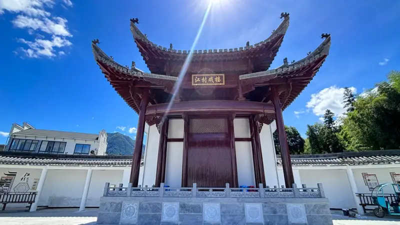 安徽旌德：家门口有大戏楼