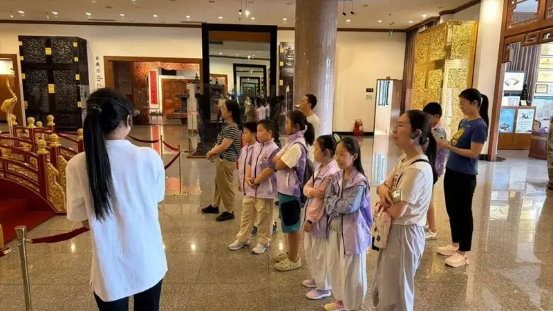 探秘紫檀宫 解锁千年榫卯密码:亲子活动回顾