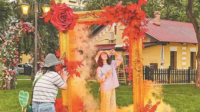 哈尔滨花园街历史街区景观焕新 欧陆风搭配冰城特色引市民游客打卡