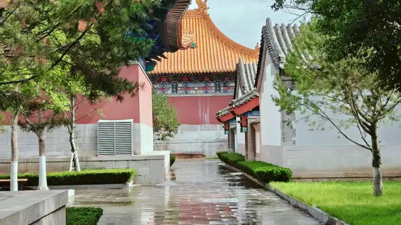 济南文庙雨后景致