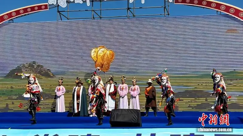 8月7日 青海兴海“清清黄河”文体旅活动开幕 藏乡民众乐享25项民俗内容