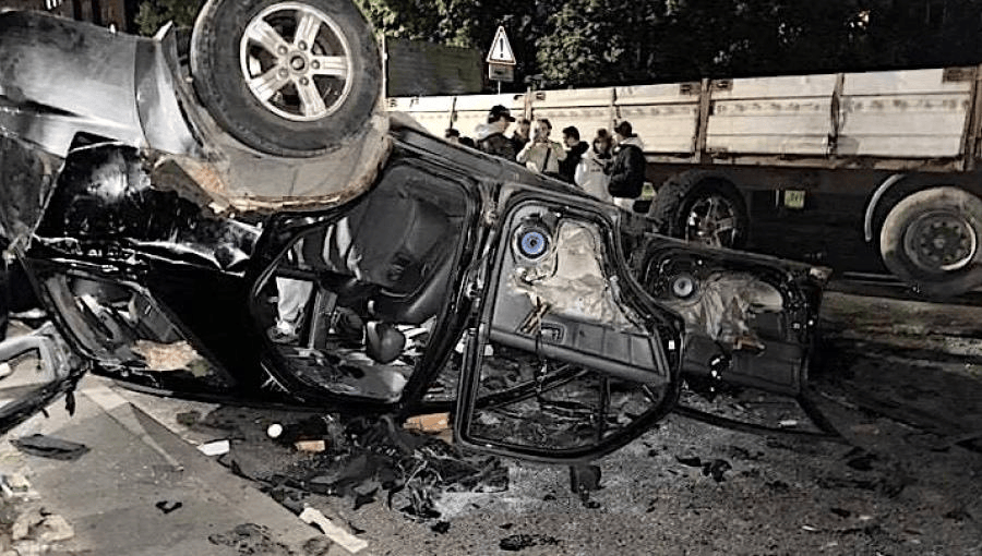 美媒报道：乌民众怒砸征兵车！最“反俄”的利沃夫，再不想填线当炮灰了