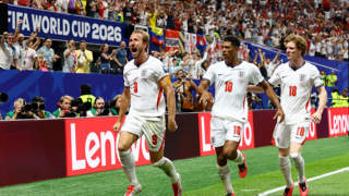 世界杯-凯恩双响戈登2助 英格兰2-1逆转绝杀民主刚果