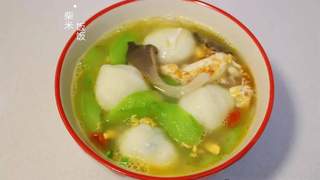 夏天就喜欢这种一锅煮，比炒菜省事，汤鲜味美，营养满满