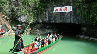 出口连着大马路？游客担忧安全隐患！宜昌西陵白马洞景区回应