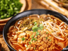 原创这碗肉沫汤粉，我家隔两天就得来一次，汤鲜粉滑，连汤汁都不剩