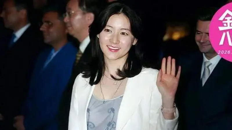 嫁2万亿豪门55岁还要复出,韩娱女星成豪门财务对冲工具?