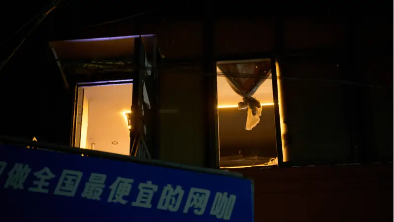 日均25元生活成本 中年男人扎堆住进网吧