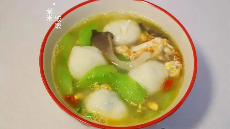 夏天就喜欢这种一锅煮,比炒菜省事,汤鲜味美,营养满满