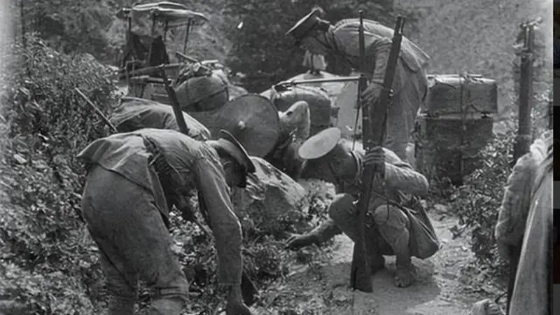 1934年郭汝栋停火令:见红军伤员过山脊,下令二十军生火开饭,三年后其苦心方被举国读懂