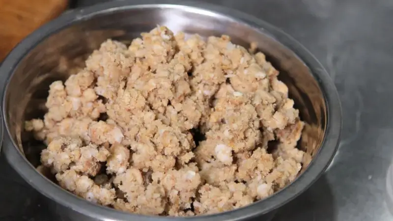 鲜肉锅贴怎么做才好吃?分享详细制作步骤及馅料配方