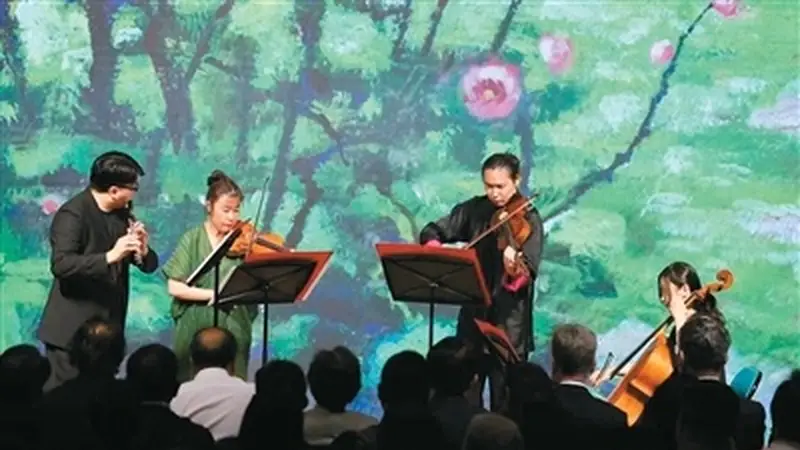 “五色交辉·中国美术馆之夜”主题活动开启 中国美术馆首度推出夜间观展新模式