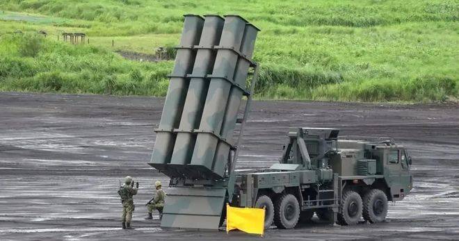 日本大肆囤弹药，备战台海，又模拟攻击辽宁舰，高市豪赌开始