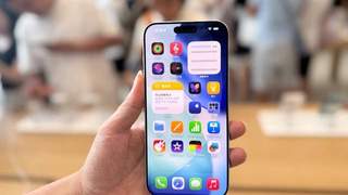 苹果全线涨价唯独iPhone不涨：库克的“阳谋”是什么？