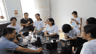 深山好茶如何走出山？岭南师院学子调研江林茶 为非遗茶品牌振兴献青春智慧