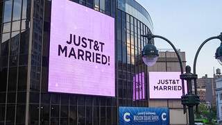 官宣结婚了！泰勒·斯威夫特豪掷1500万美元办婚礼，近千名流到场