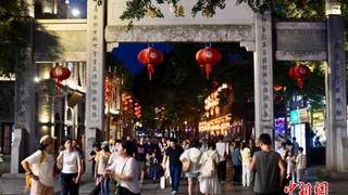 7月暑期福州坊巷游人气持续高涨