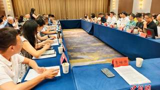 兵地青年创作批评共生对话活动在乌鲁木齐启幕 全国名家高校学者齐聚赋能边疆文学发展
