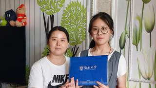 脑瘫女孩高分过线，成功考入双一流大学