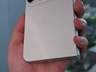 白色版苹果iPhone Ultra折叠手机机模再次曝光