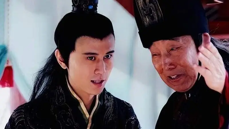 东汉大将军何进为何不敌宦官最终被杀?