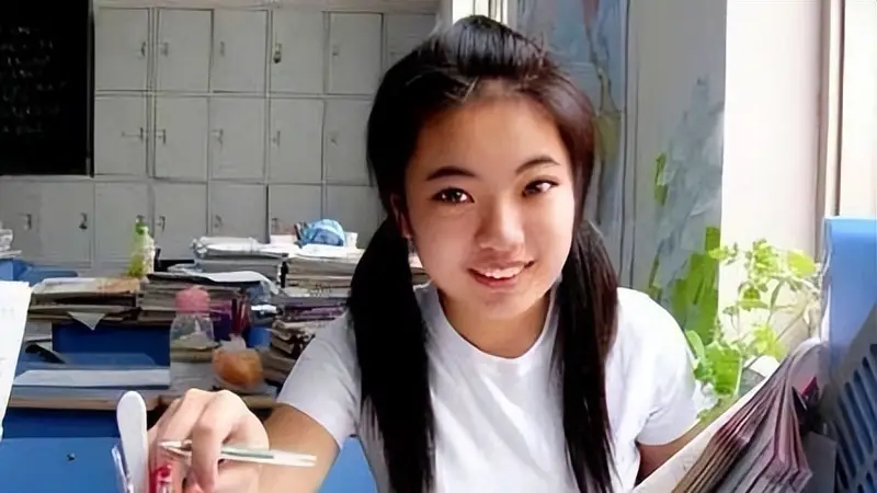 瞒不住了！天才少女蒋方舟撤销学位仅是铺垫，知情人曝更多隐情