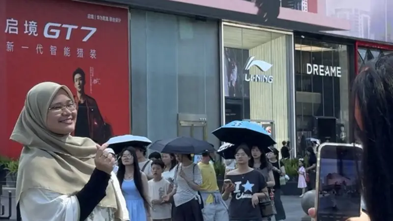 APEC嘉宾畅游春熙路，6条特色线路解锁“数字成都”新体验